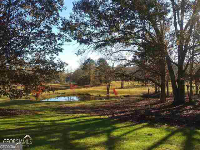 531 Grant Road Brooks GA 30205