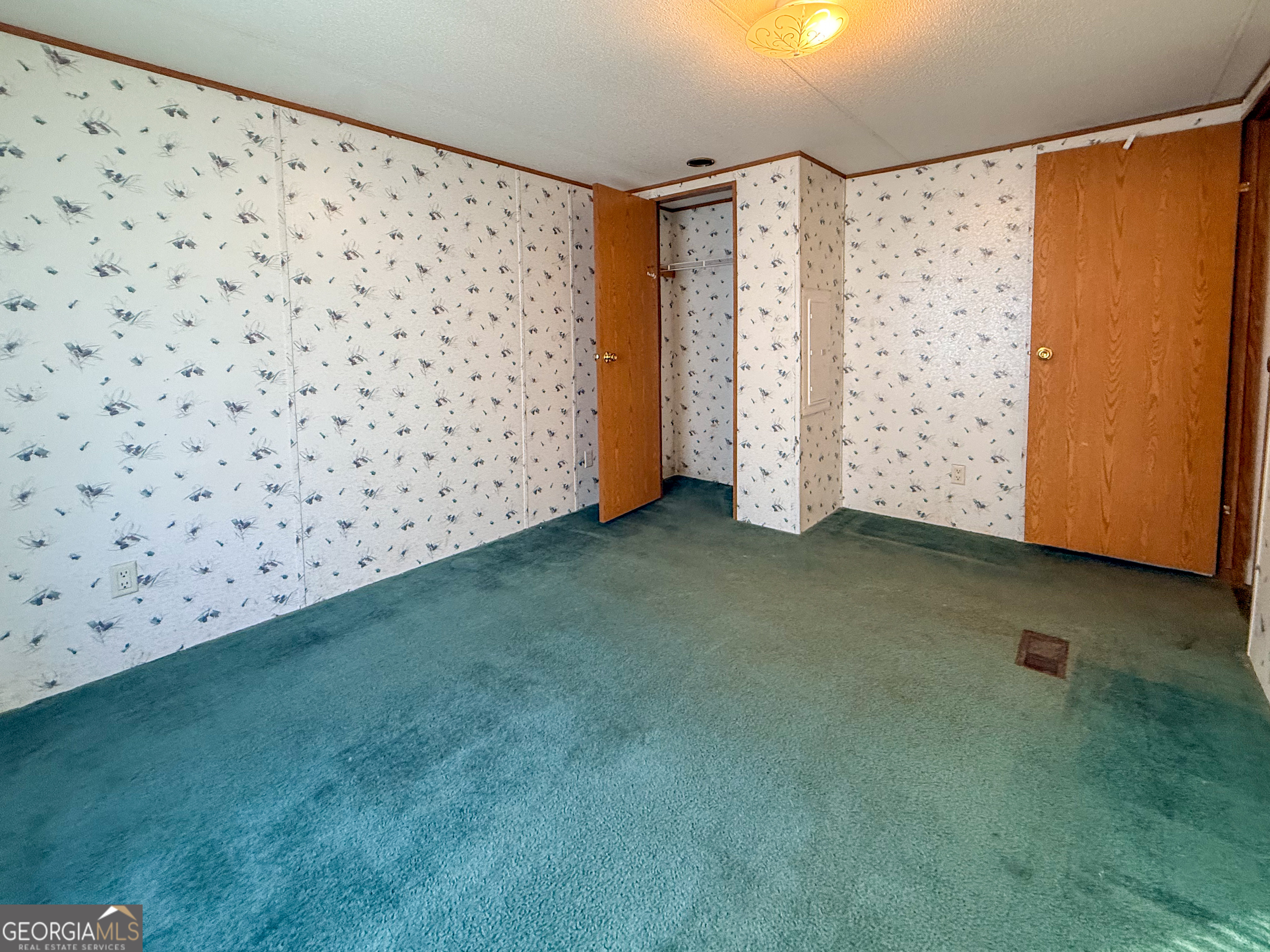 1177 Twin River Orchard Road Demorest GA 30535