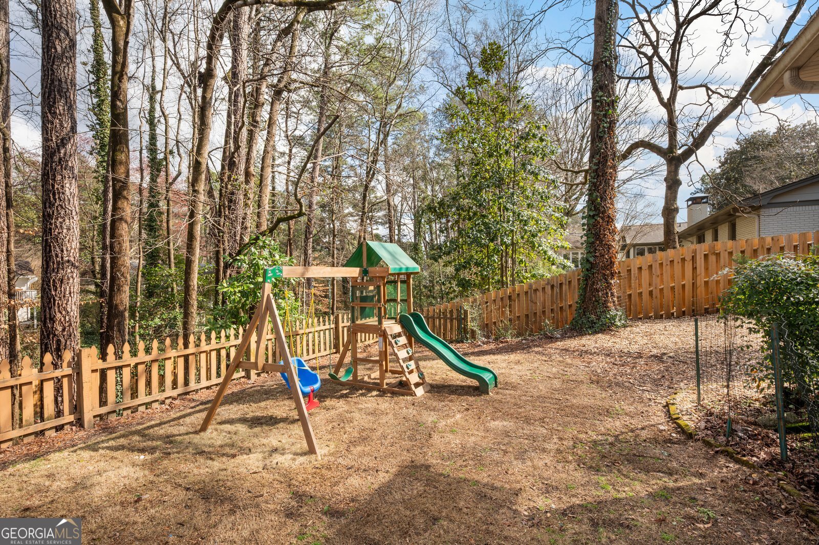 4857 Cambridge Drive Atlanta GA 30338