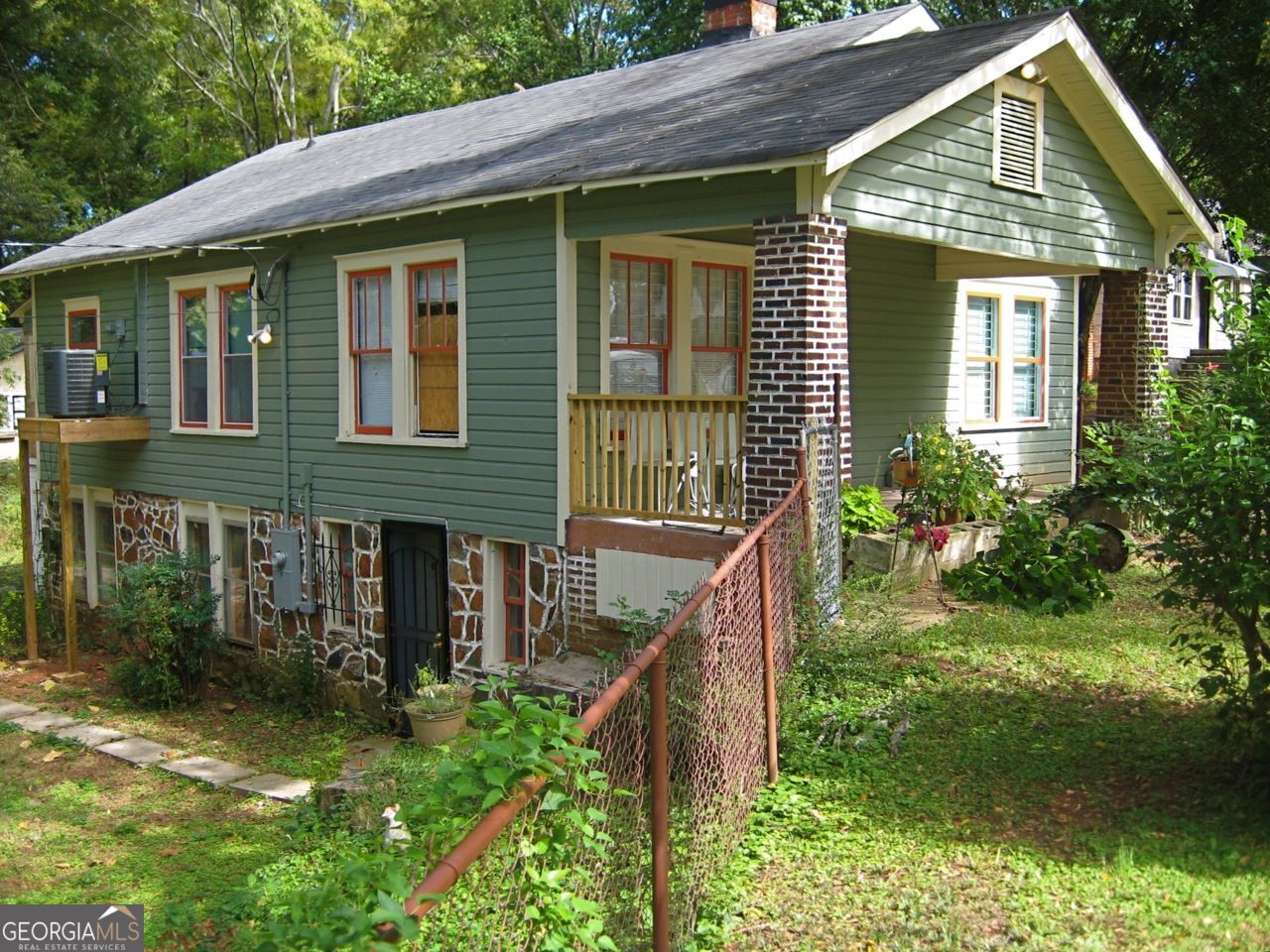 734 Mcdonough Boulevard SE Atlanta GA 30315
