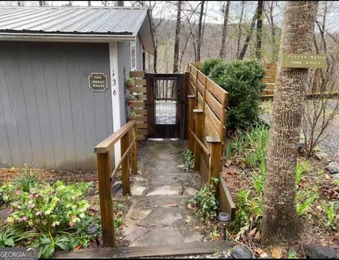 136 Bob Edwards Drive Dahlonega GA 30533