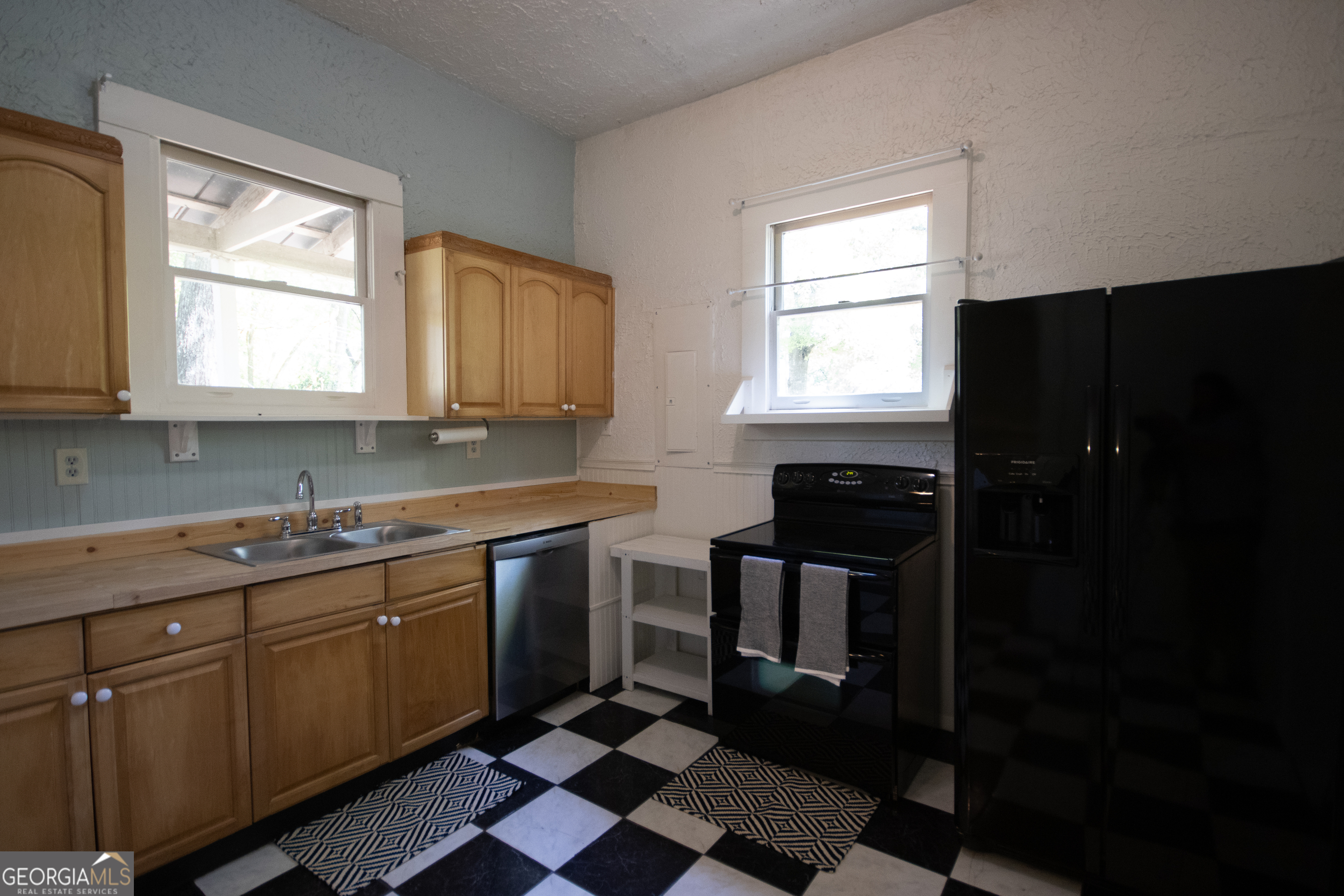 285 E Main Street Forsyth GA 31029