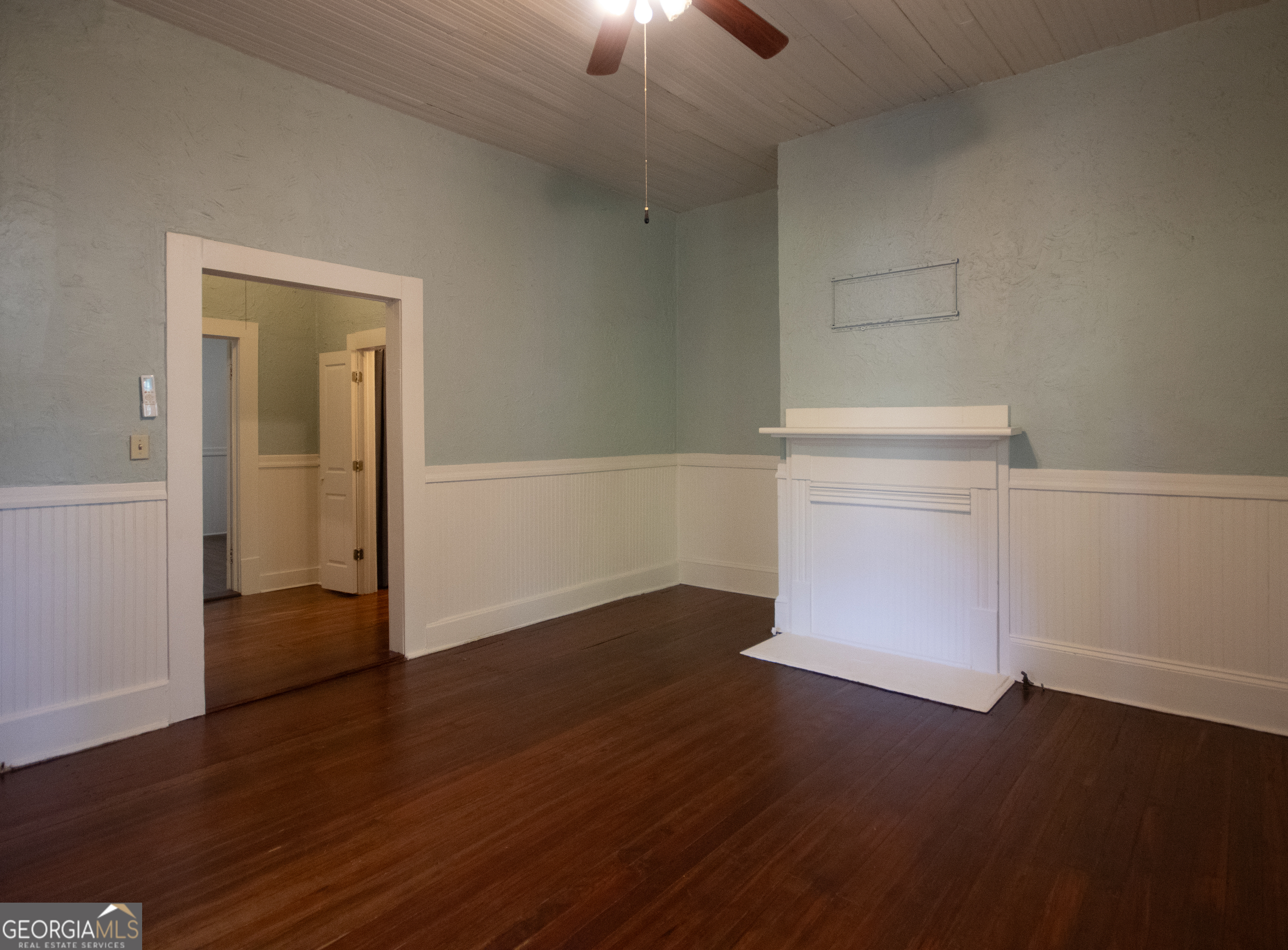 285 E Main Street Forsyth GA 31029