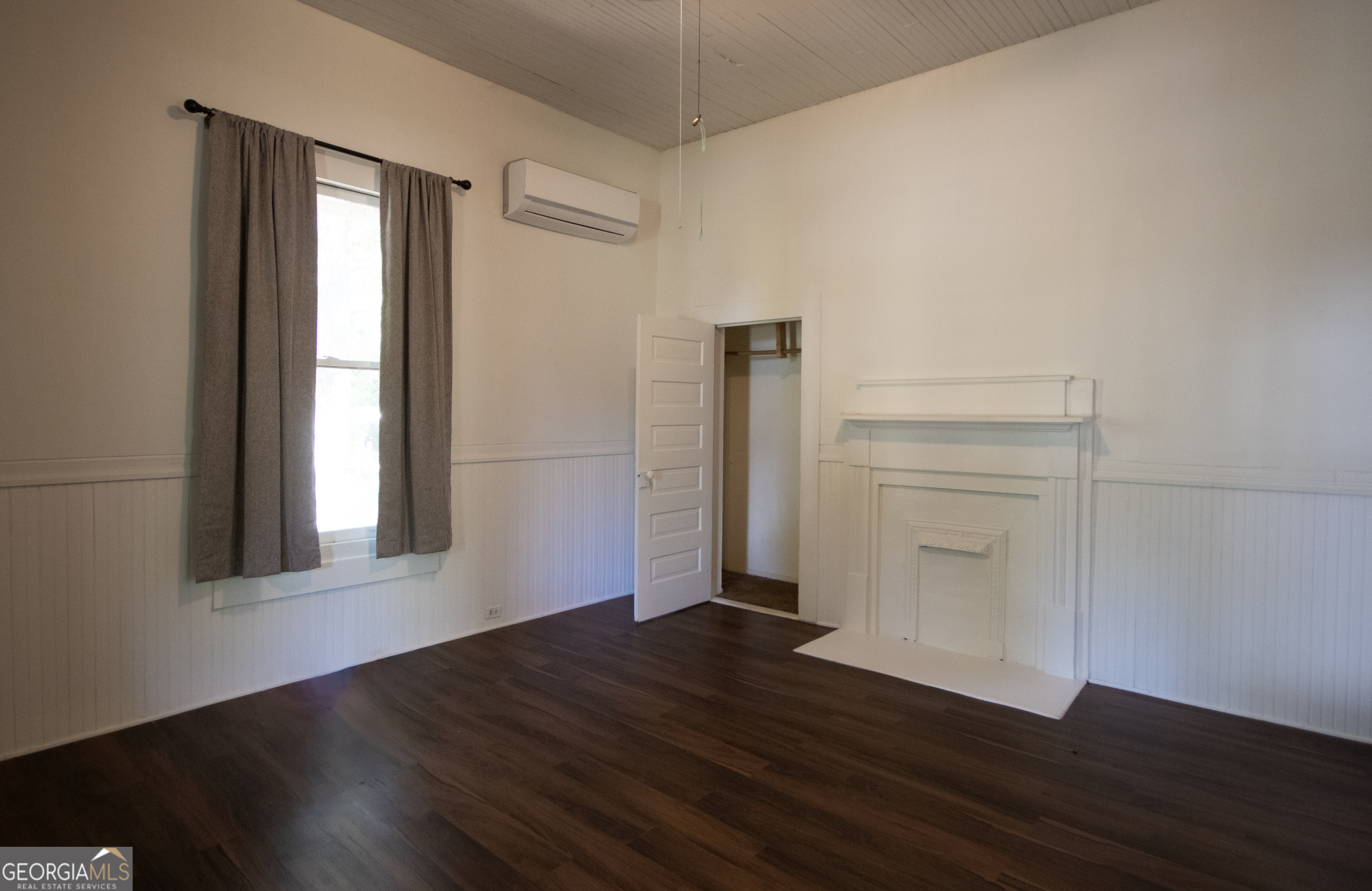 285 E Main Street Forsyth GA 31029