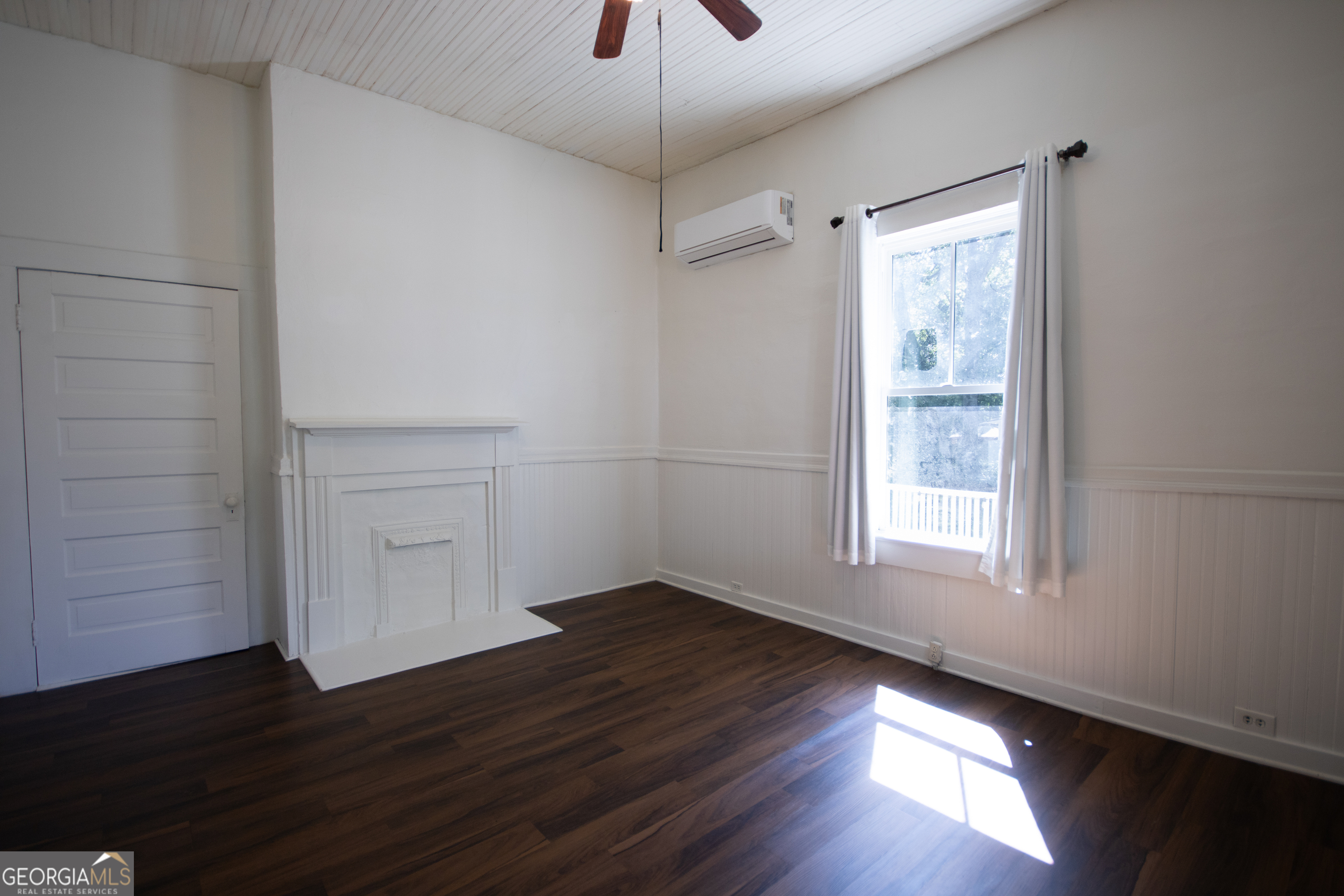 285 E Main Street Forsyth GA 31029