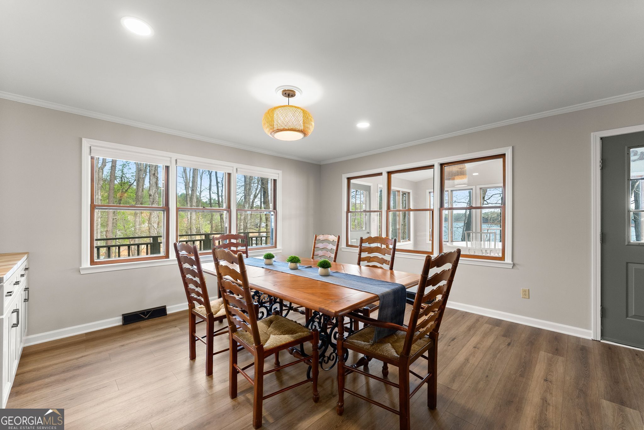 103 Tugalo Point Lavonia GA 30553