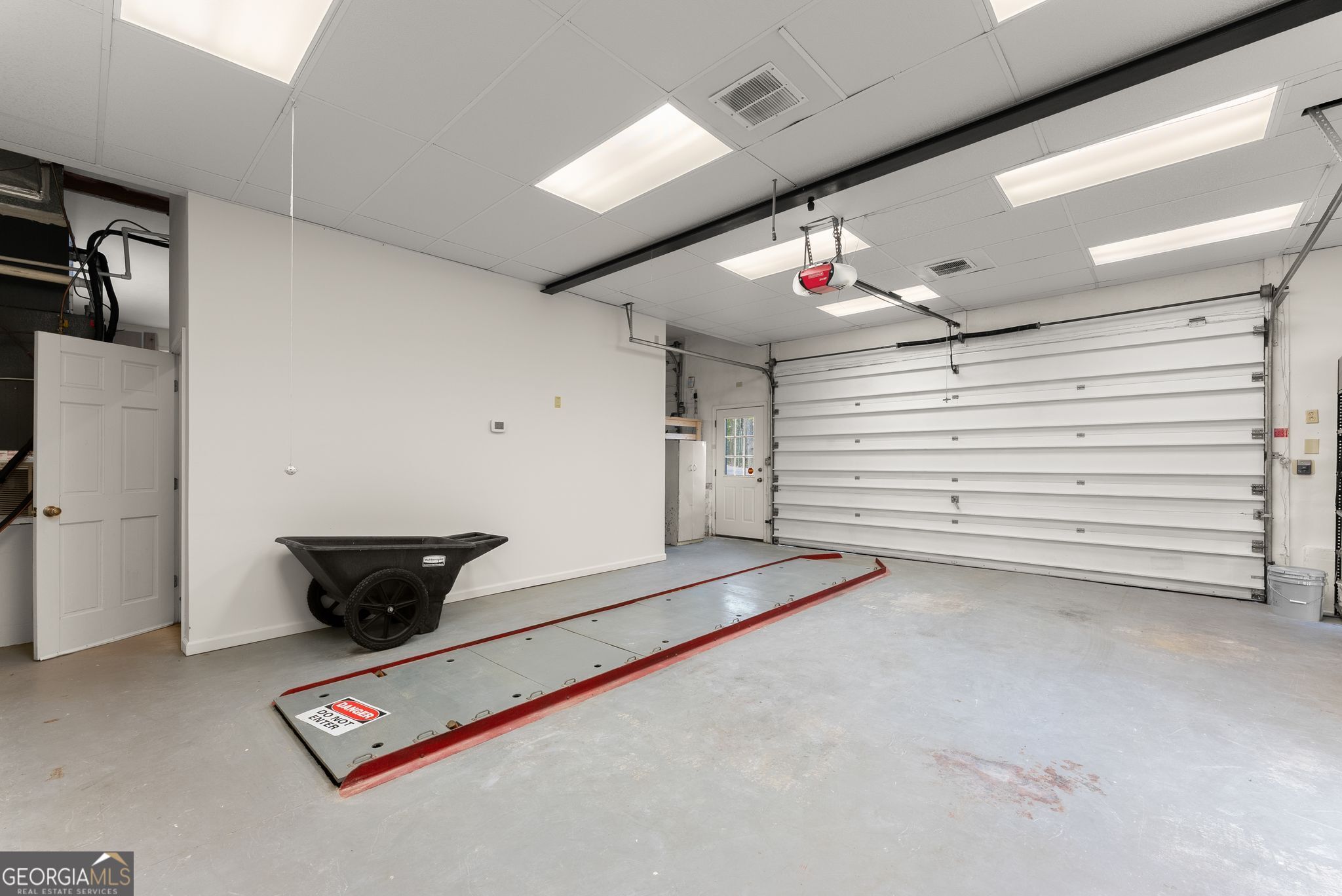 103 Tugalo Point Lavonia GA 30553