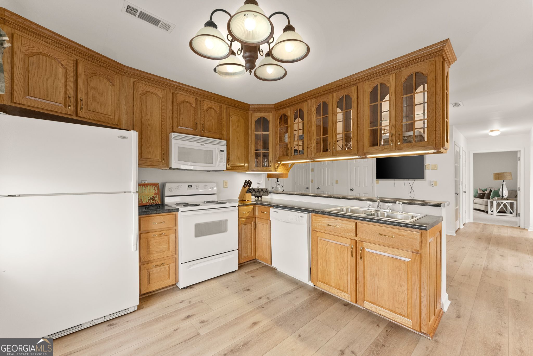 103 Tugalo Point Lavonia GA 30553