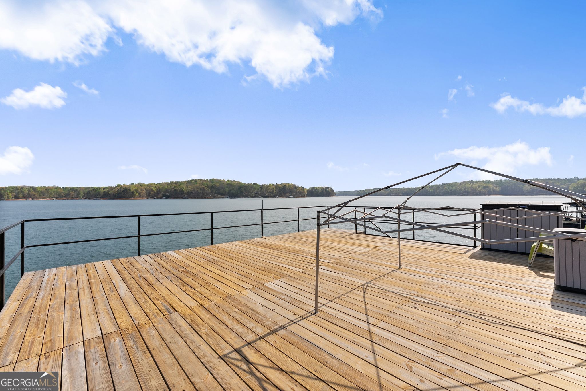 103 Tugalo Point Lavonia GA 30553