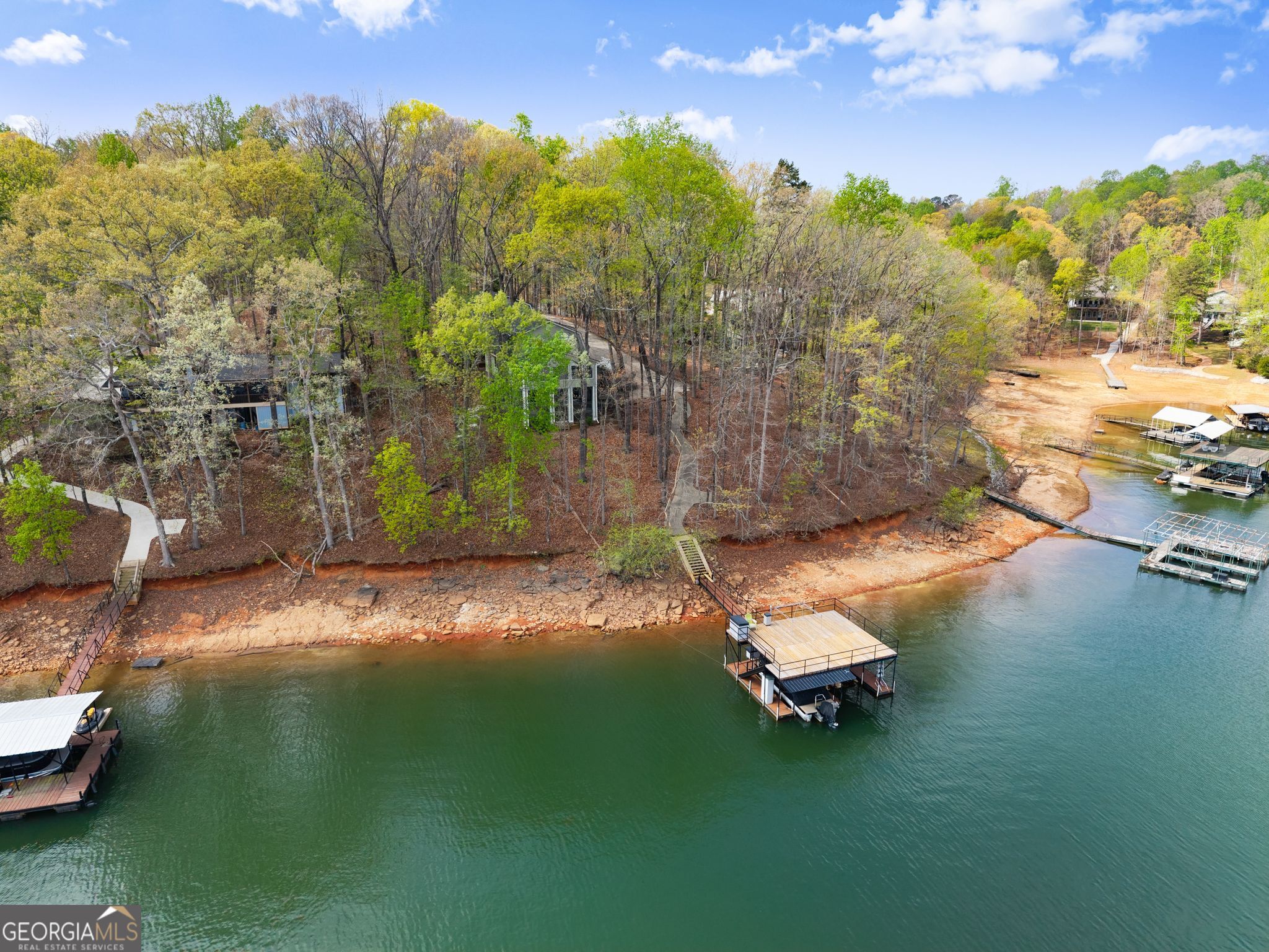 103 Tugalo Point Lavonia GA 30553