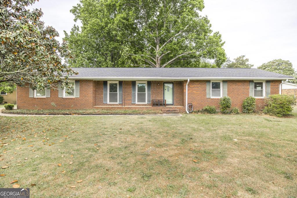 105 Auburn Drive Warner Robins GA 31088