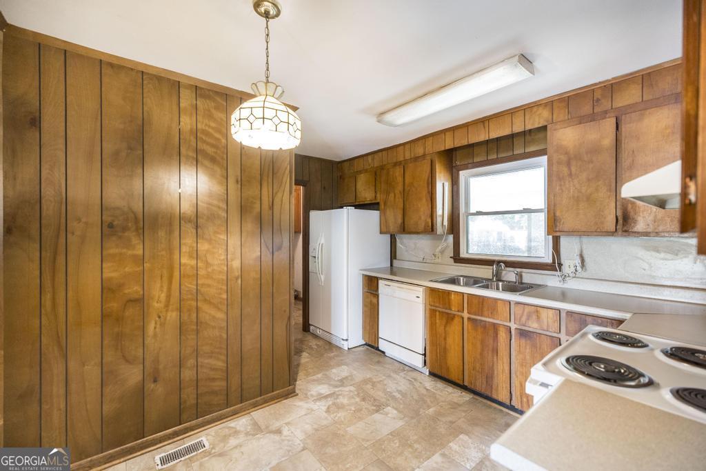 105 Auburn Drive Warner Robins GA 31088