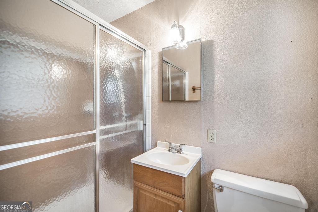 105 Auburn Drive Warner Robins GA 31088
