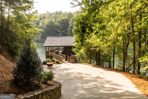 1723 E Wildcat Road Clarkesville GA 30523