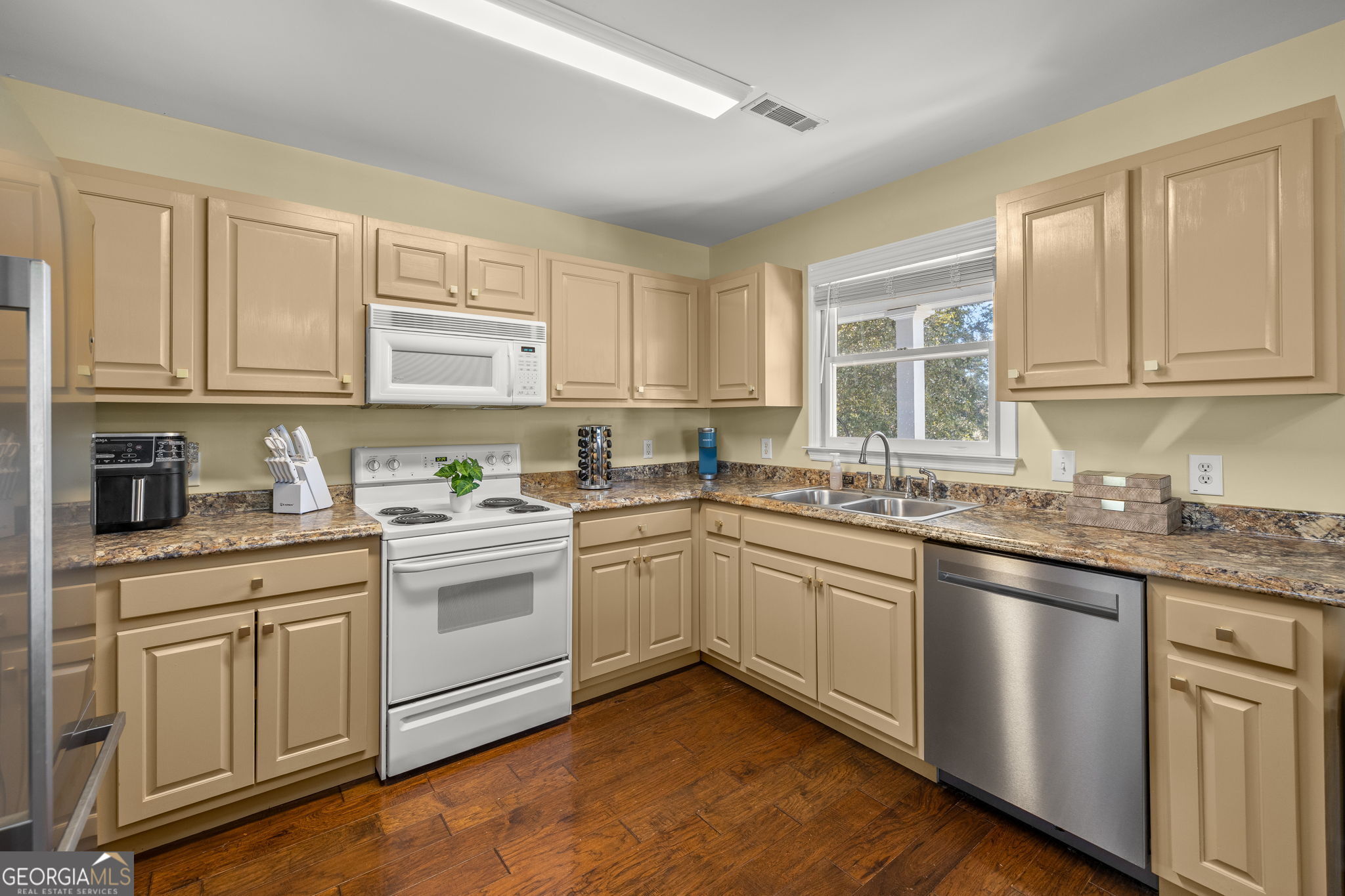 1857 Hardman Road Clarkesville GA 30523