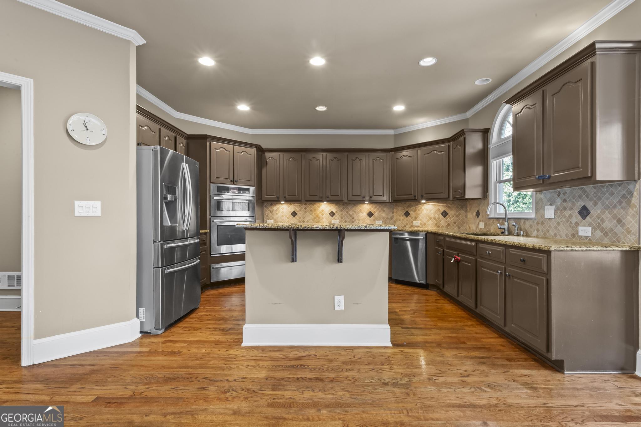 320 Commons Gate Court Roswell GA 30075
