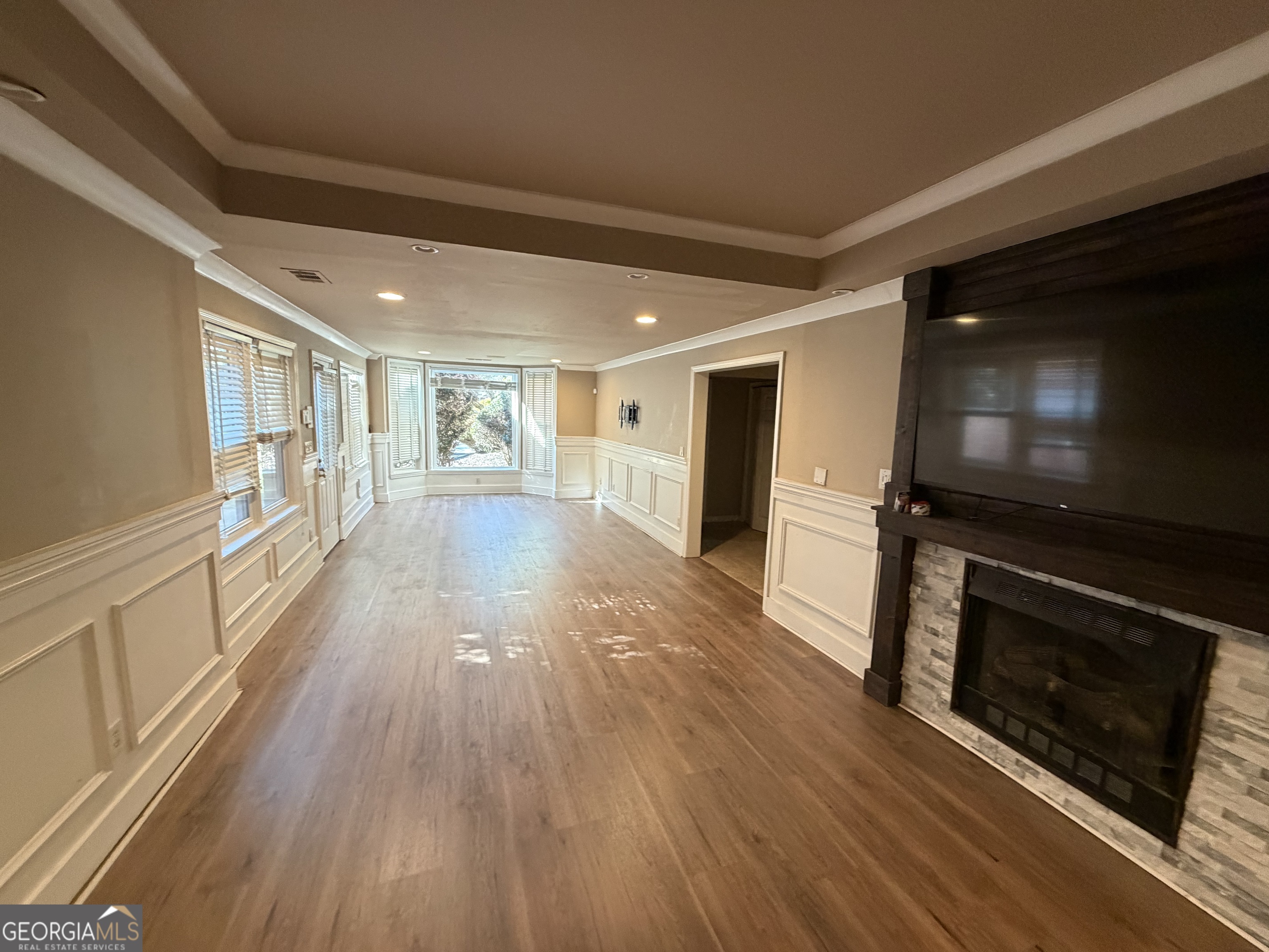 320 Commons Gate Court Roswell GA 30075