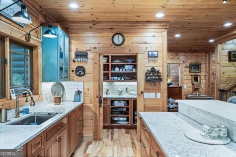 3383 Indian Springs Drive Hiawassee GA 30546
