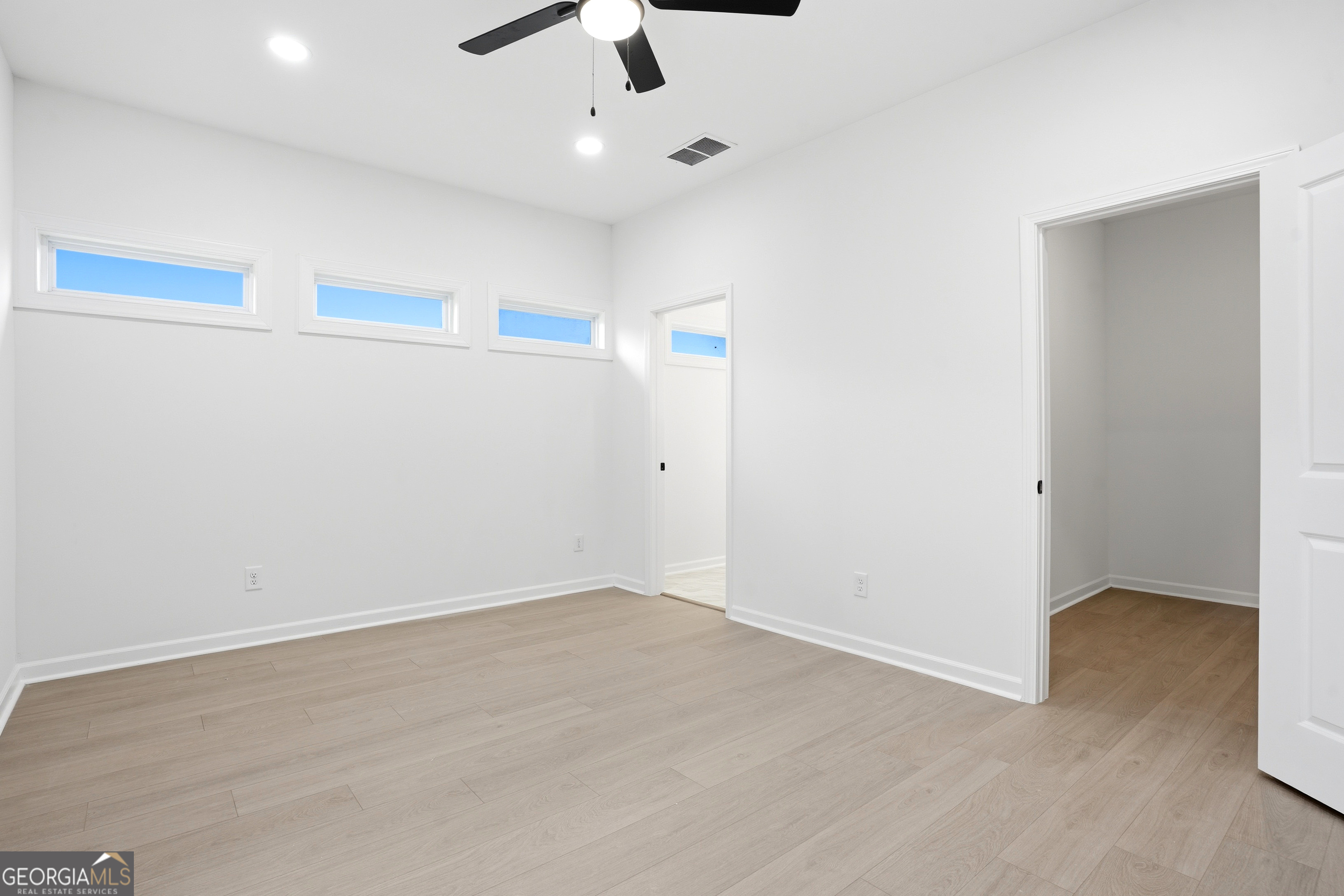 1454 Saint Francis Avenue Atlanta GA 30344