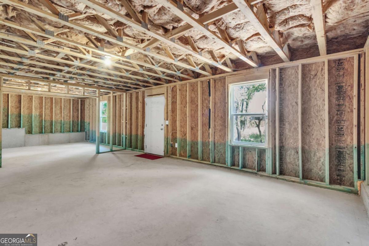 289 Pond Court Hoschton GA 30548