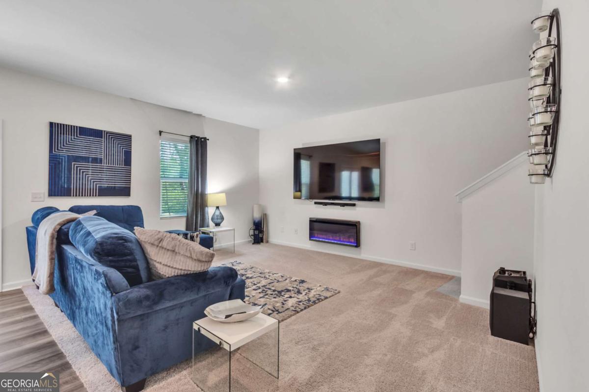 289 Pond Court Hoschton GA 30548