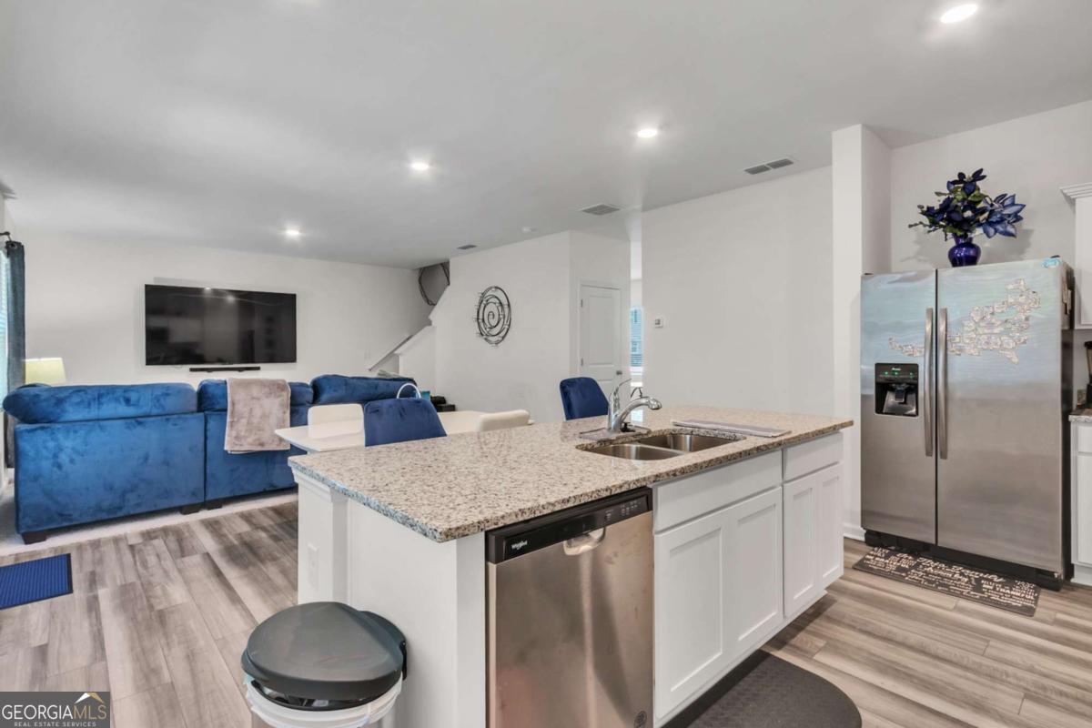 289 Pond Court Hoschton GA 30548