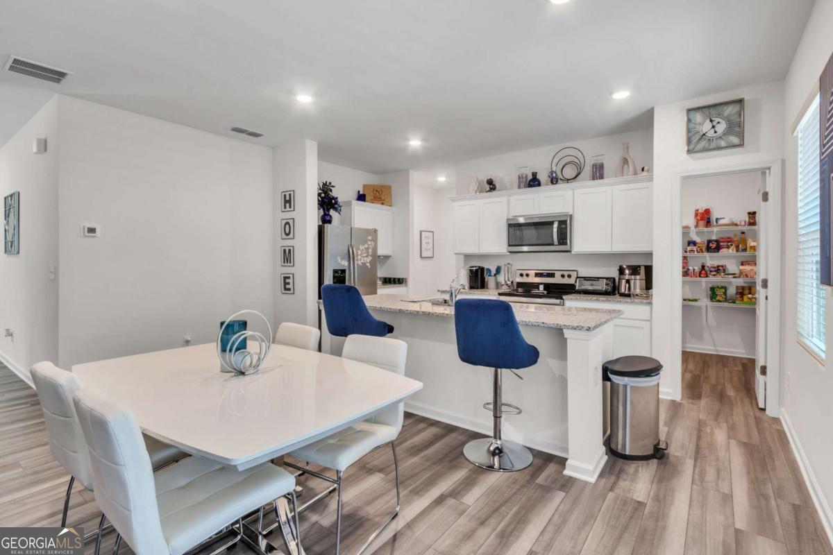289 Pond Court Hoschton GA 30548
