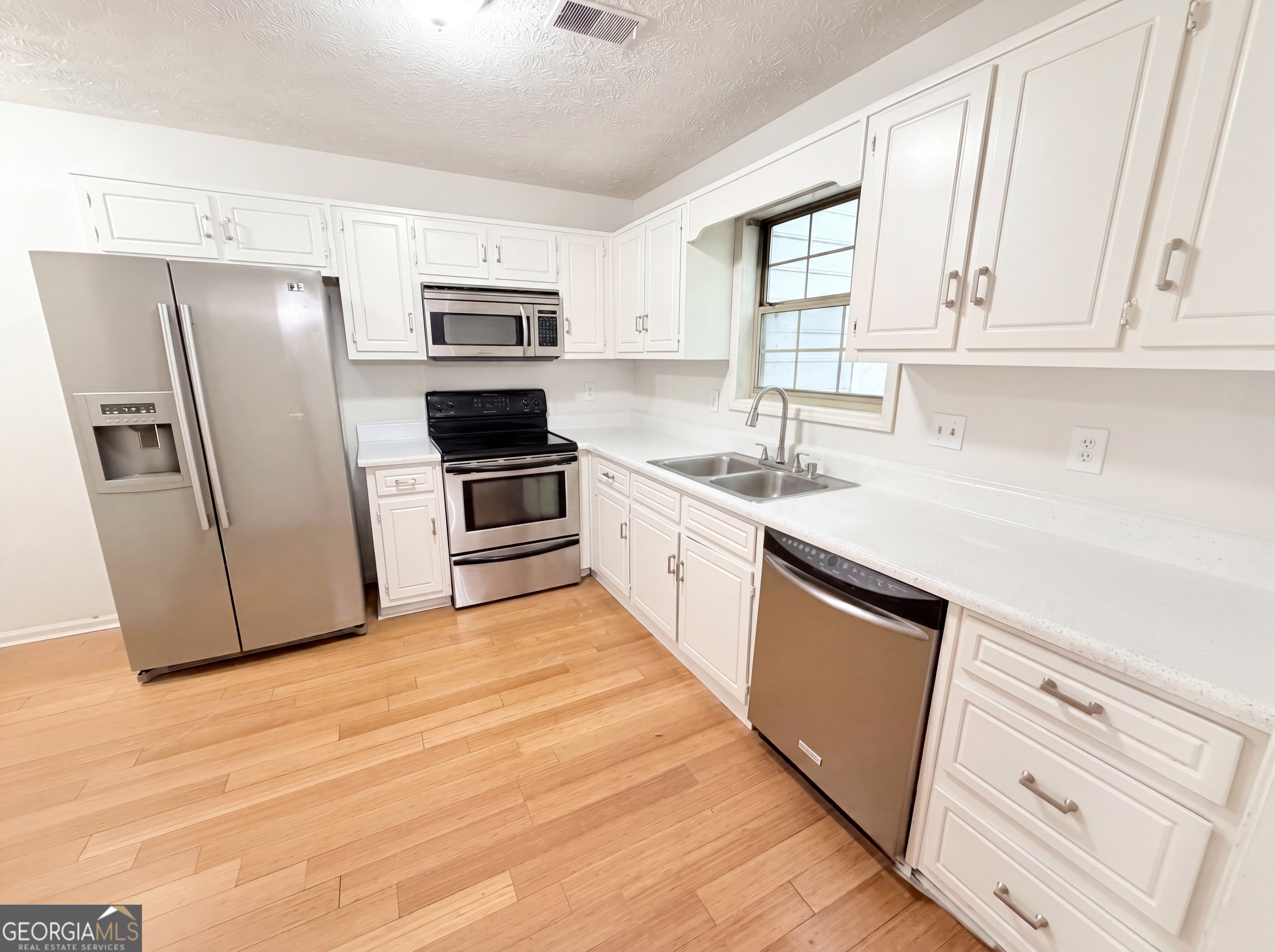 4558 Coopers Creek Place SE Smyrna GA 30082
