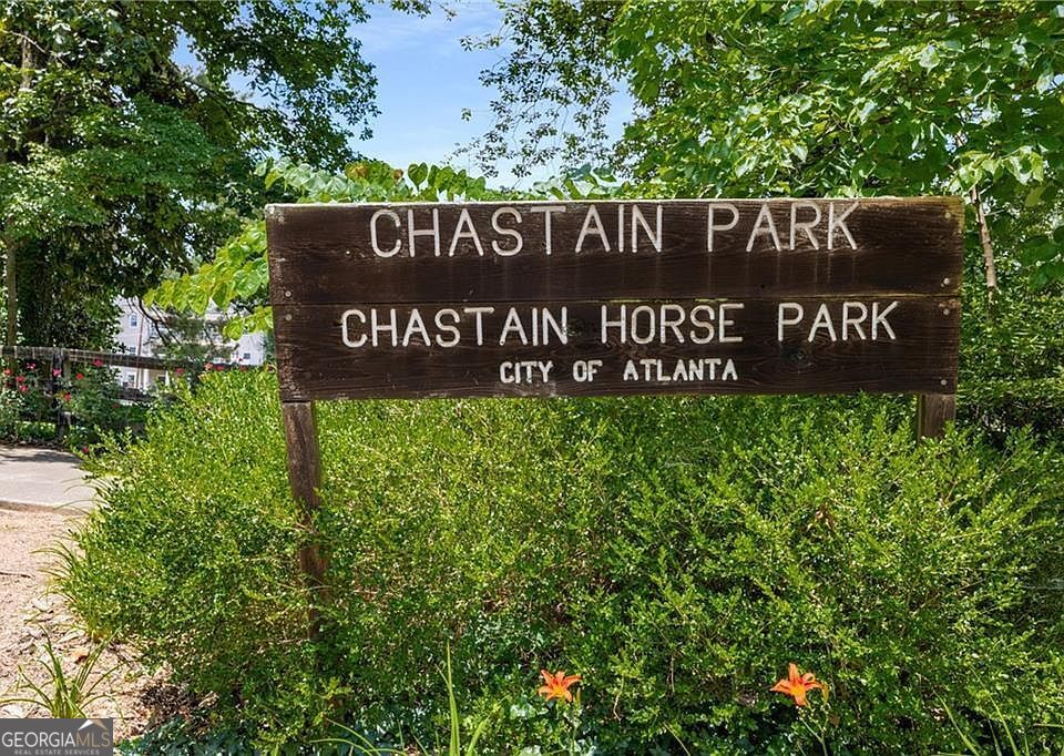 4015 Mcclatchey Circle NE Atlanta GA 30342