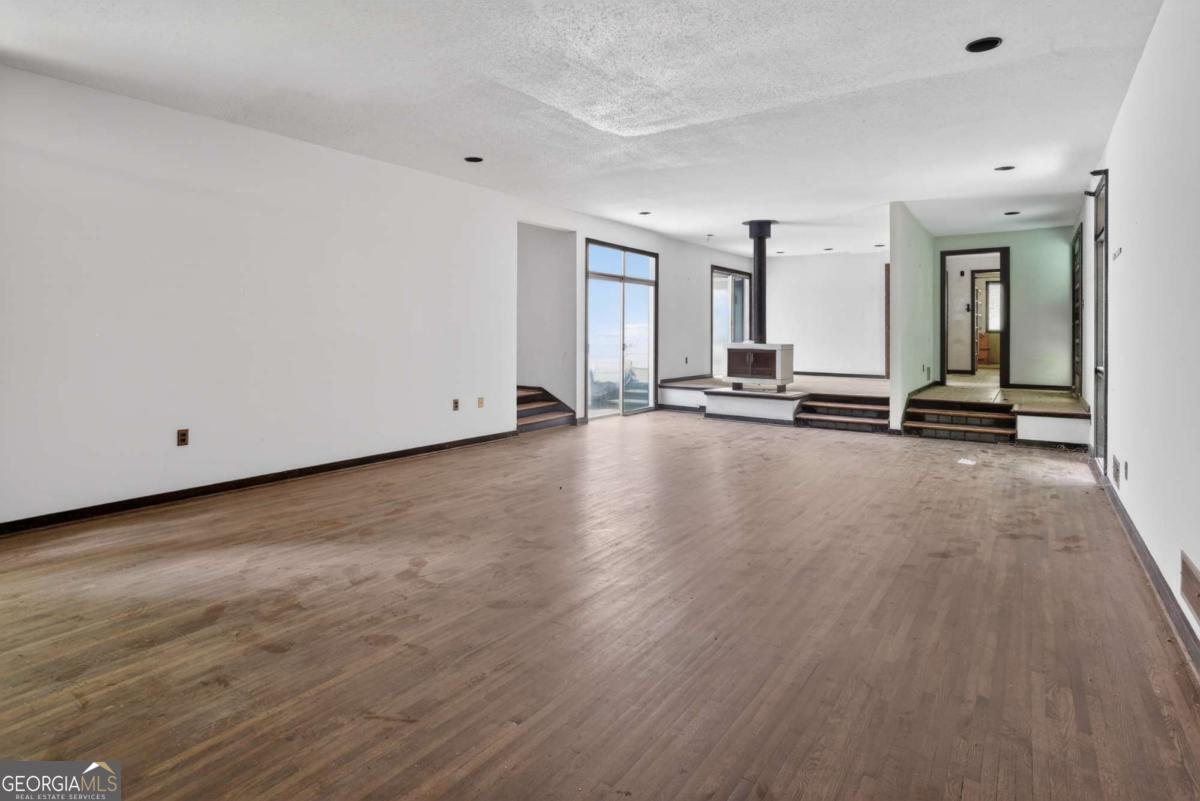 4015 Mcclatchey Circle NE Atlanta GA 30342