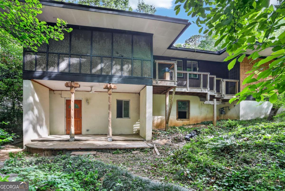 4015 Mcclatchey Circle NE Atlanta GA 30342