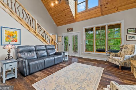 33 Jim Mccrackin Road Clayton GA 30525