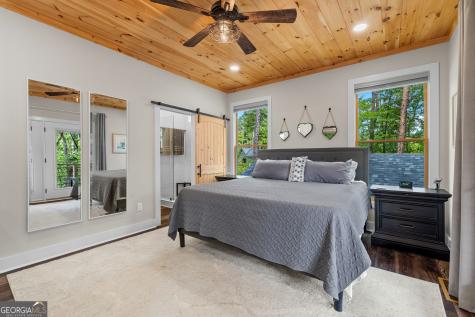 33 Jim Mccrackin Road Clayton GA 30525