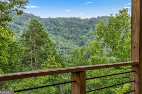 33 Jim Mccrackin Road Clayton GA 30525