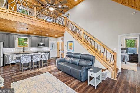 33 Jim Mccrackin Road Clayton GA 30525