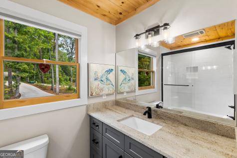 33 Jim Mccrackin Road Clayton GA 30525