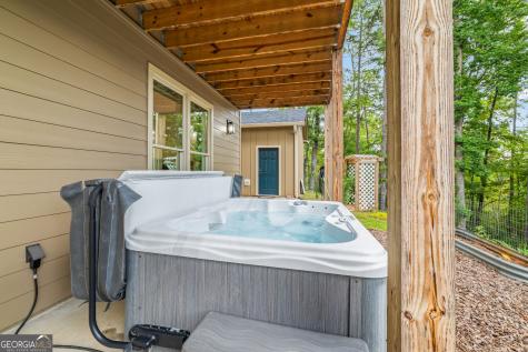 33 Jim Mccrackin Road Clayton GA 30525