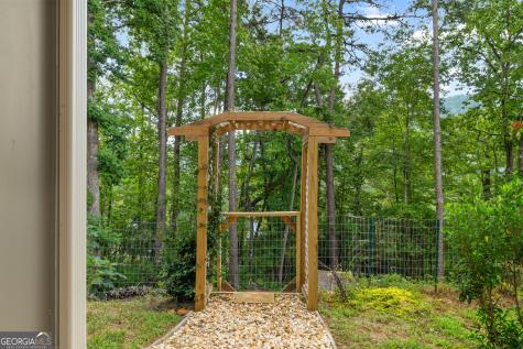33 Jim Mccrackin Road Clayton GA 30525