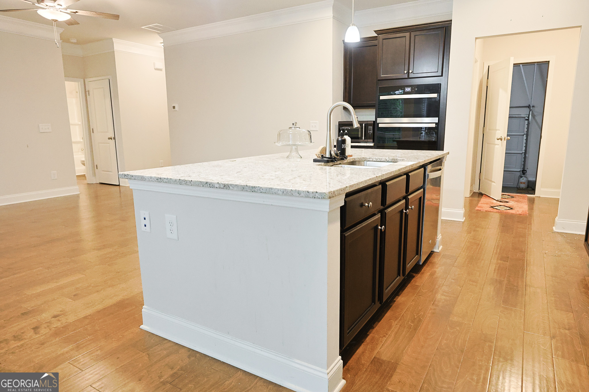 5381 Woodline View Circle Auburn GA 30011