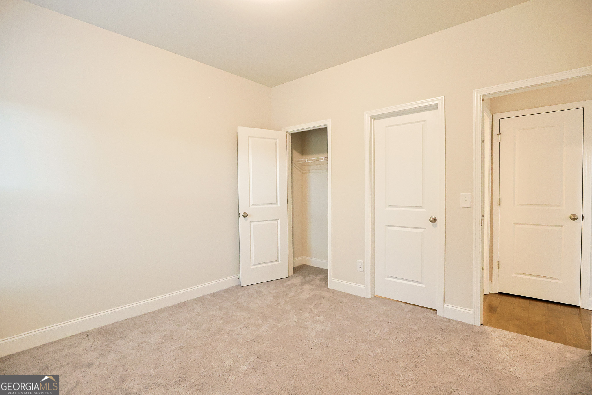 5381 Woodline View Circle Auburn GA 30011