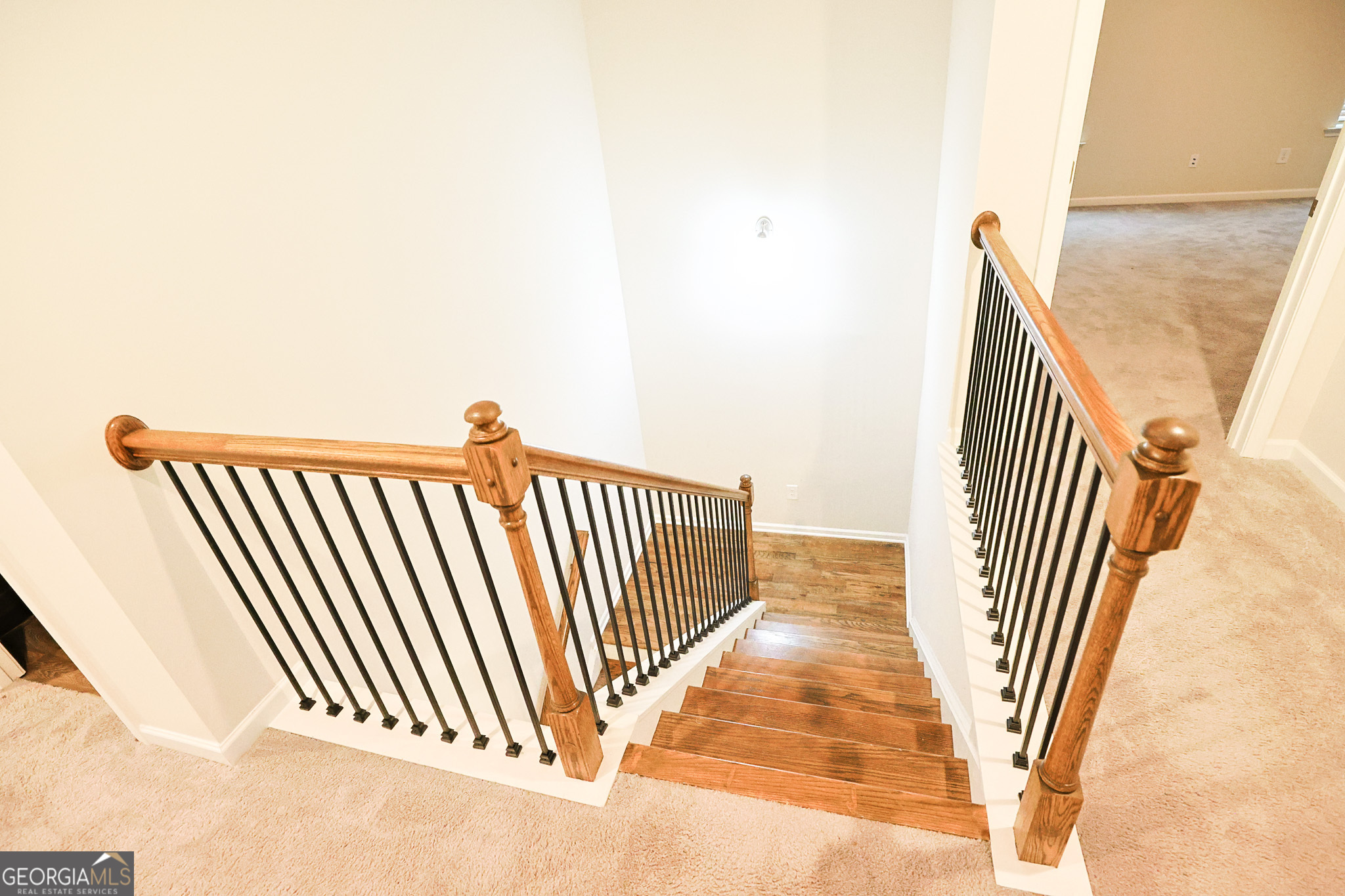 5381 Woodline View Circle Auburn GA 30011