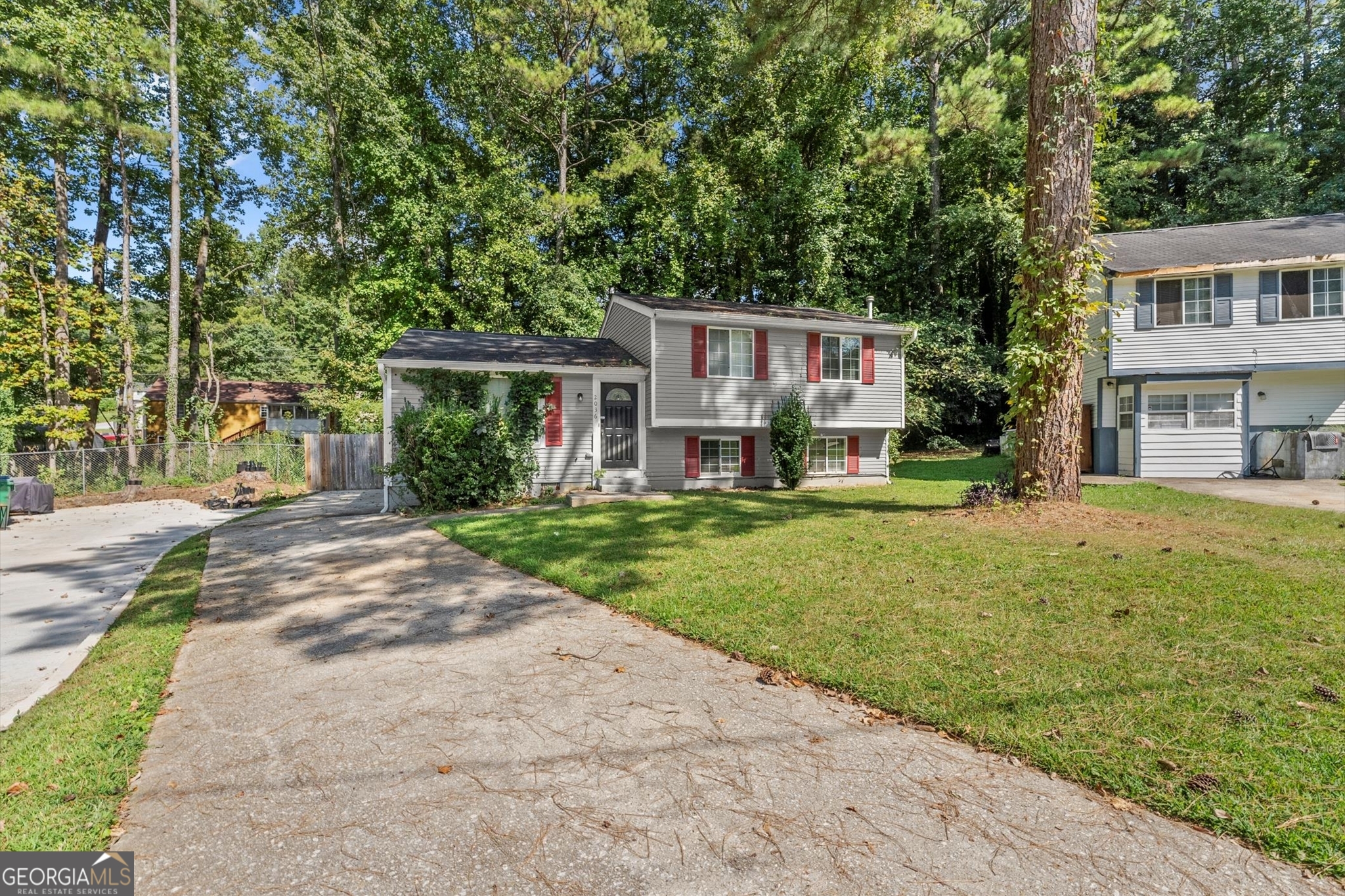 2036 Countydown Lane Stone Mountain GA 30088