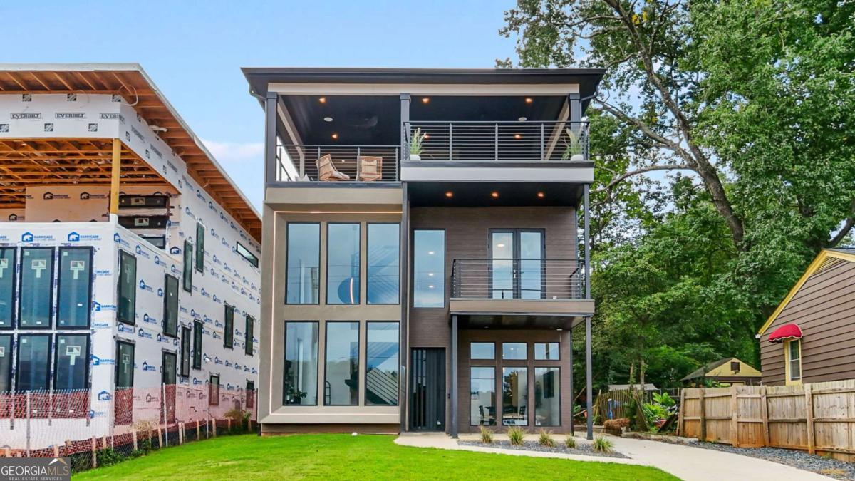 1039 Avondale Avenue SE Atlanta GA 30312