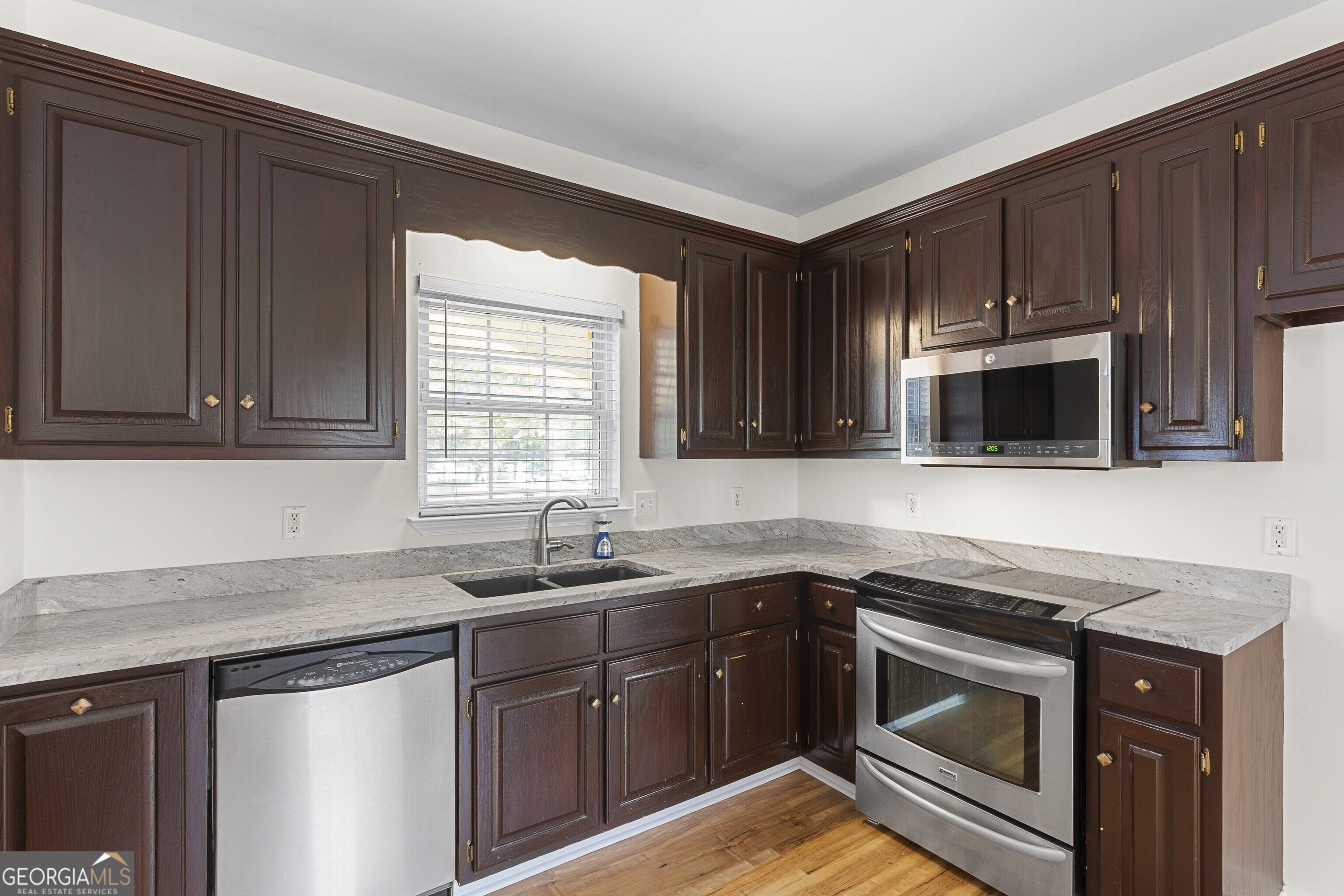 103 Dorchester Court Macon GA 31220
