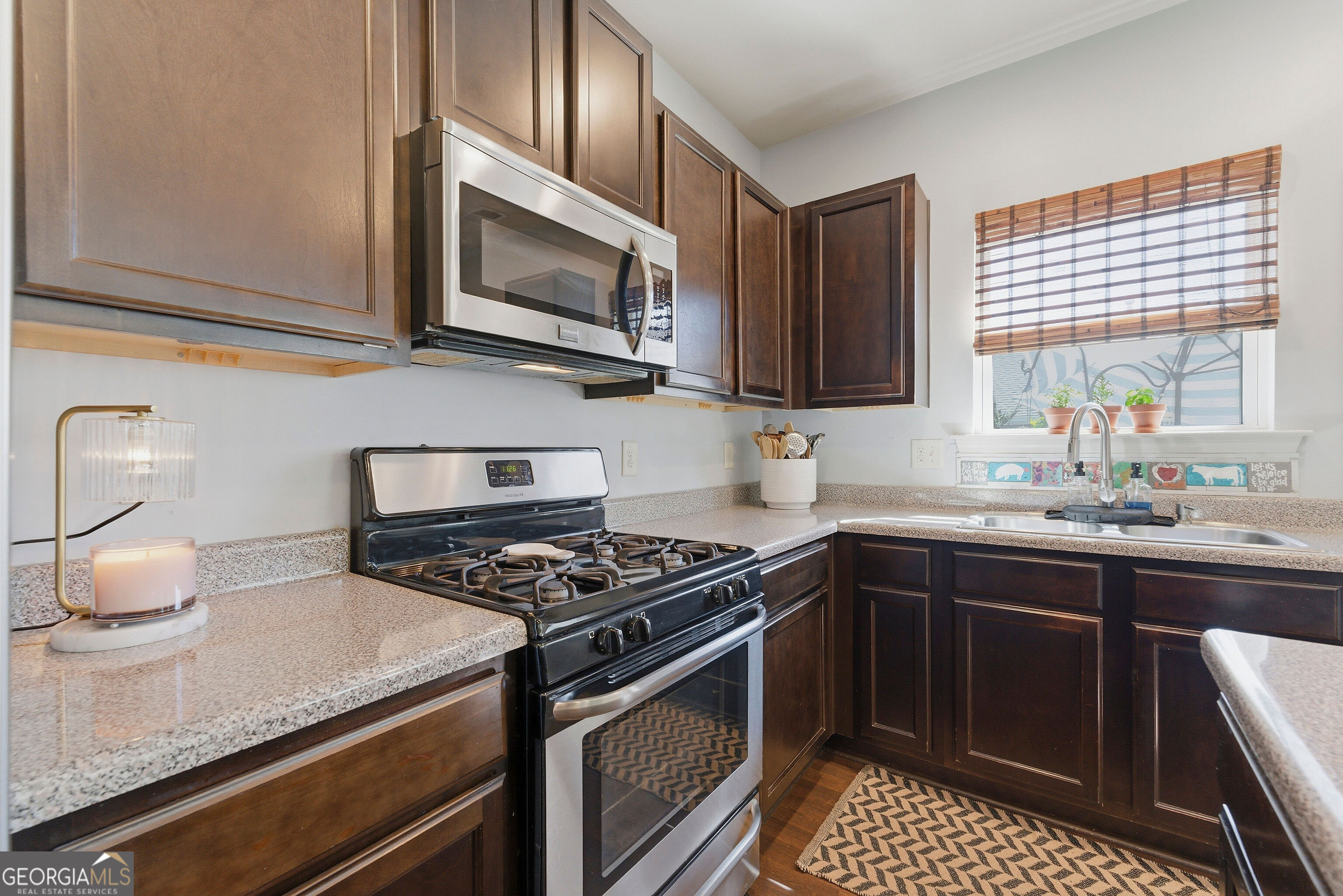 17 High Point Way Hiram GA 30141