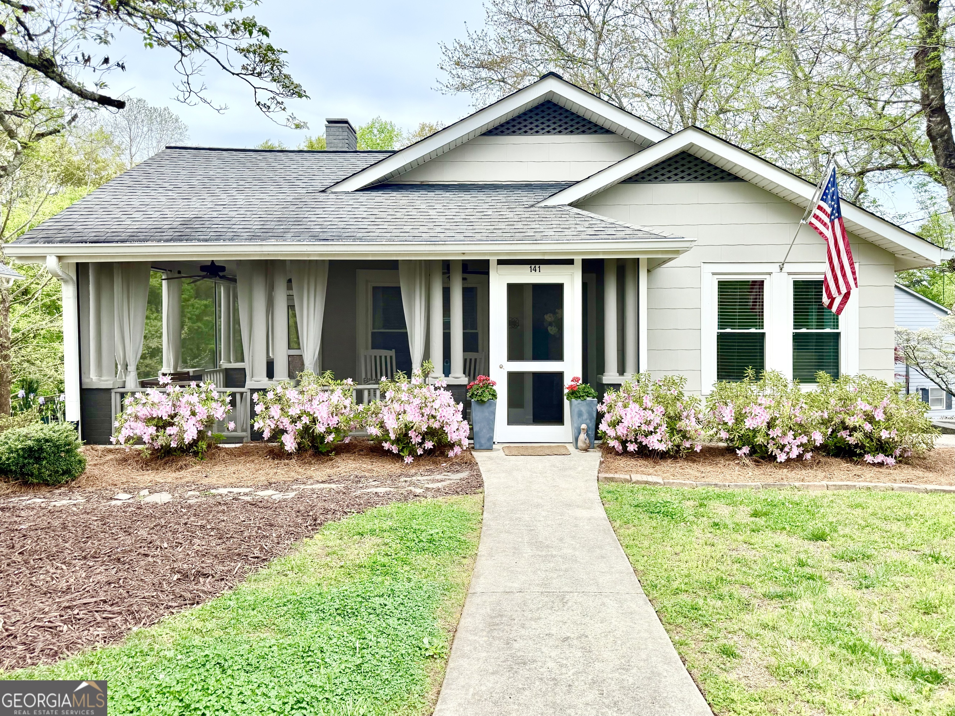 141 York Street Clarkesville GA 30523