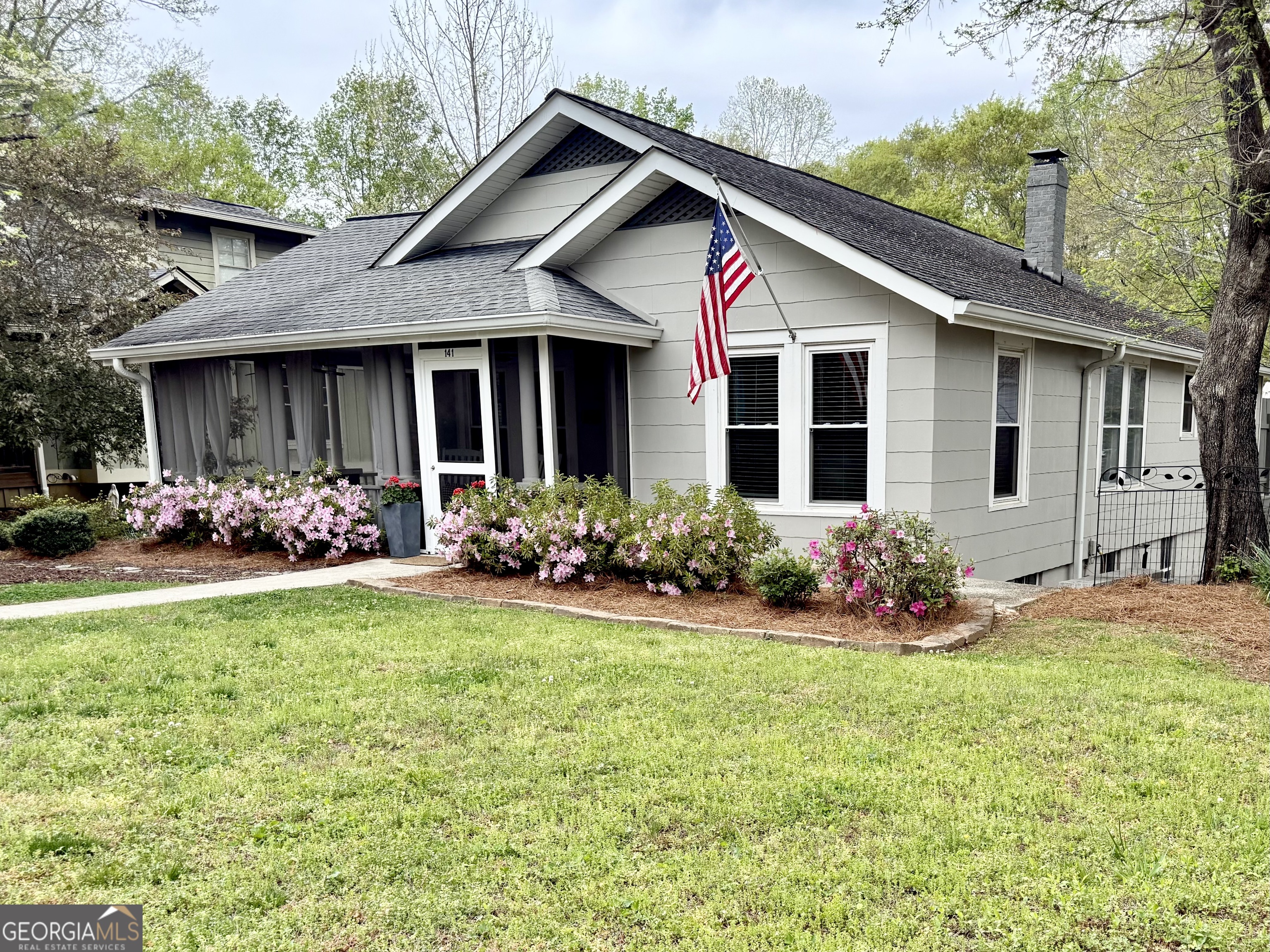 141 York Street Clarkesville GA 30523