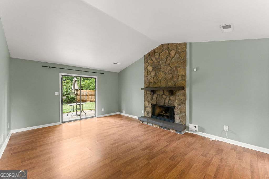 245 Truehedge Trace Roswell GA 30076