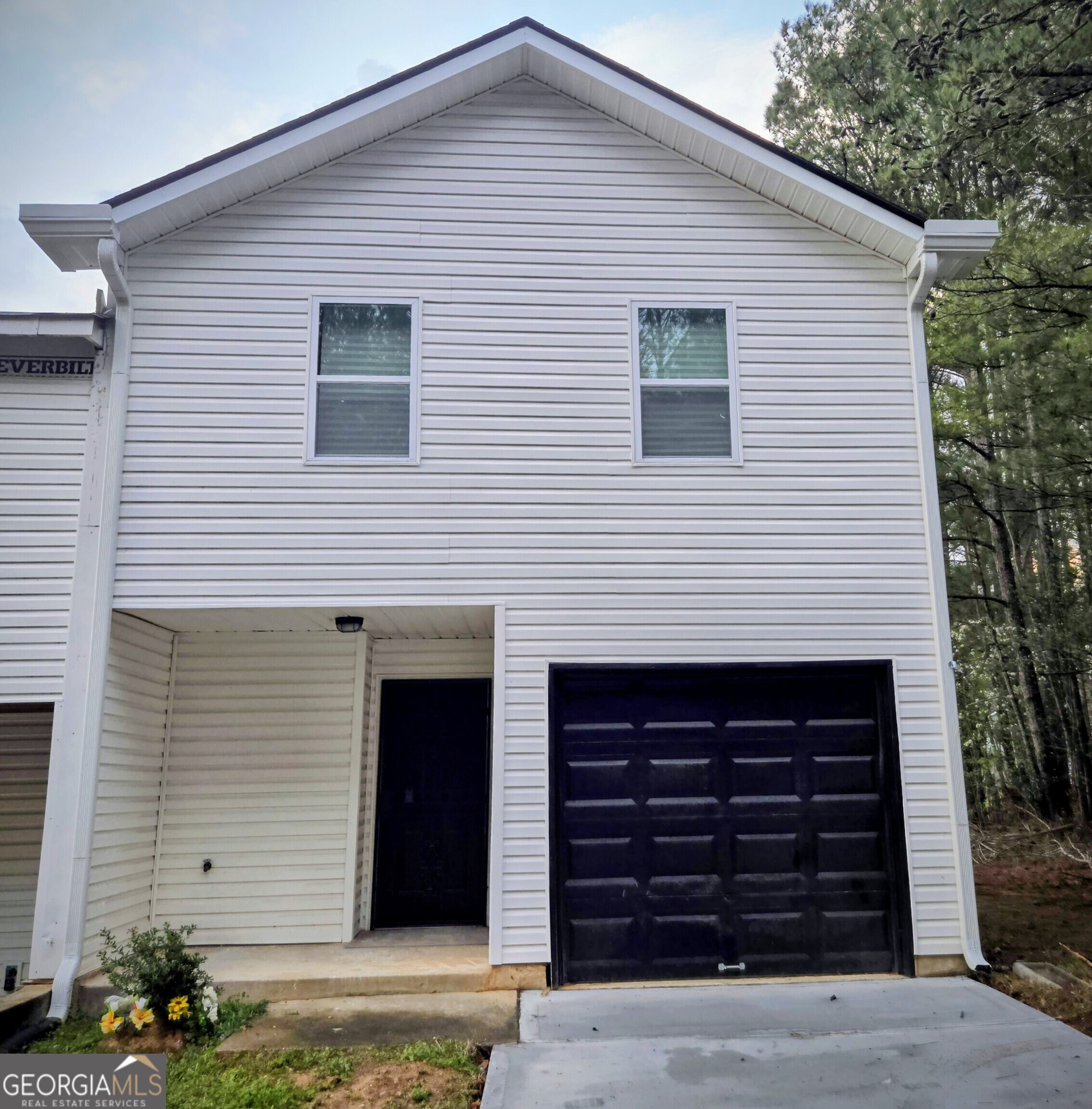 2113 Pine Tree Trail South Fulton GA 30349