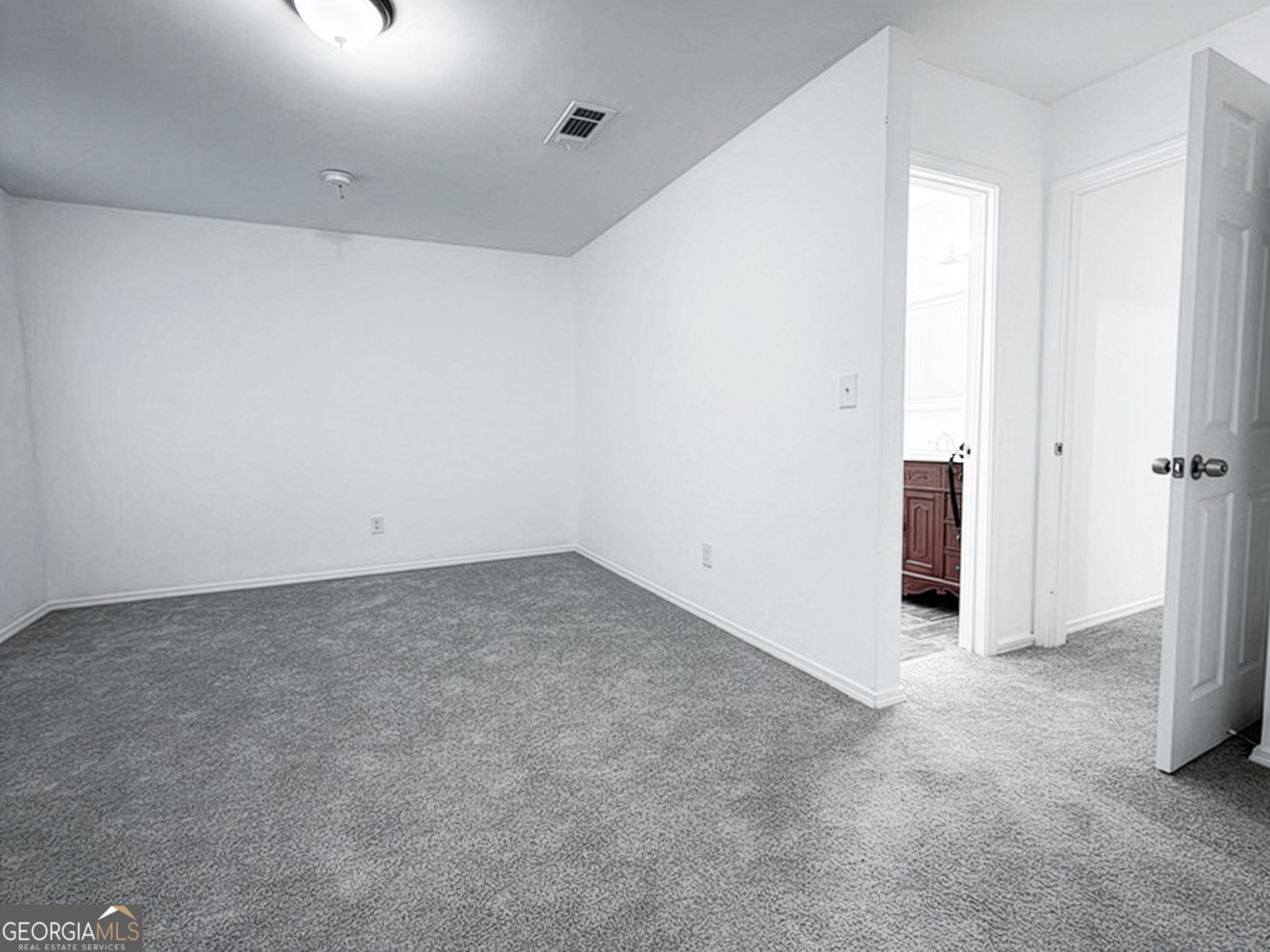 2113 Pine Tree Trail South Fulton GA 30349